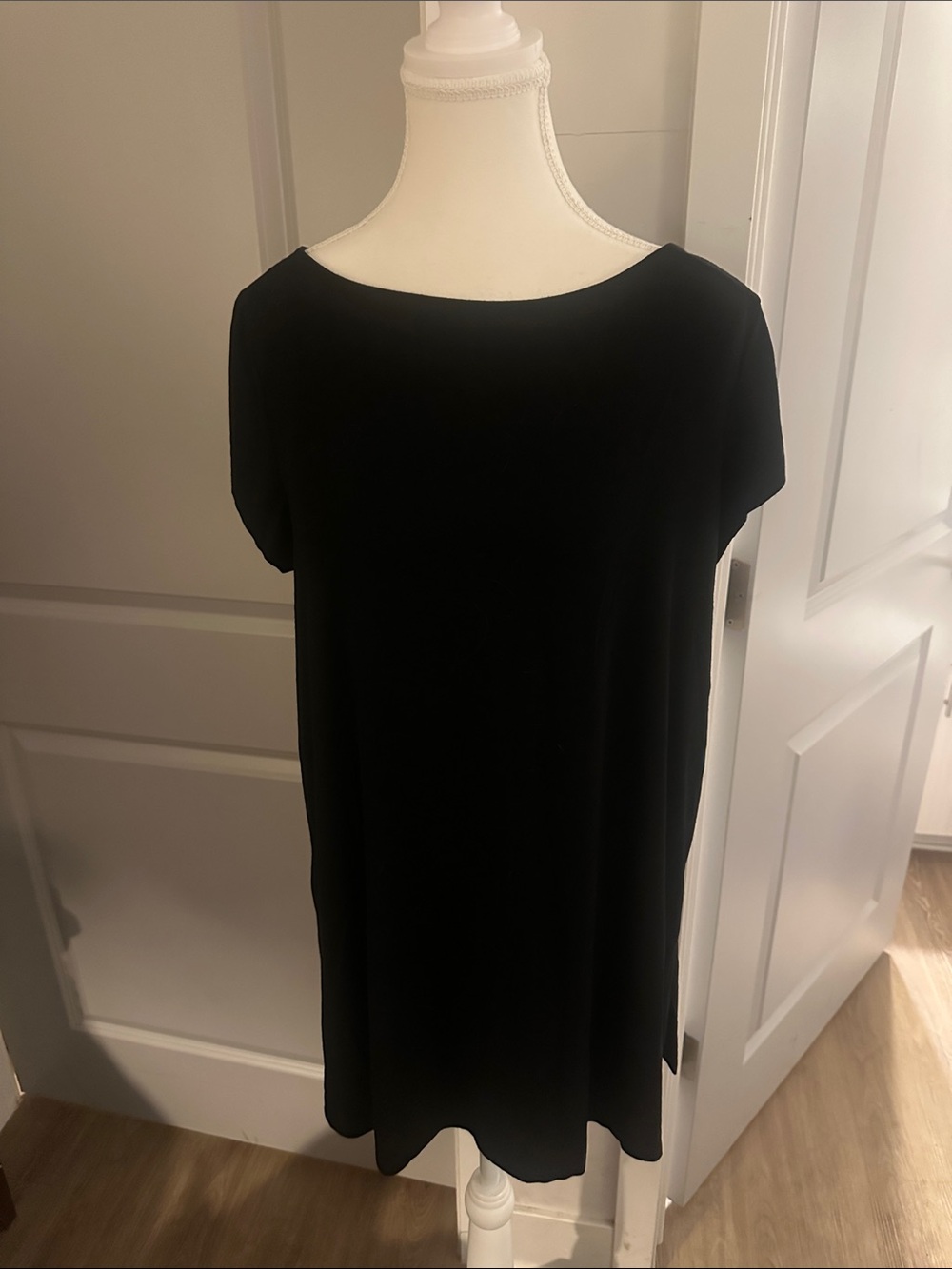 Eileen Fisher Black Short Sleeve Tunic Top